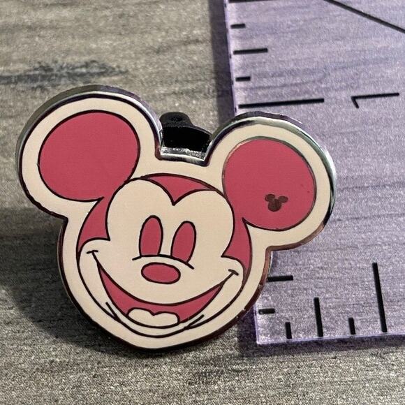 Disney Parks 2008 Mickey Mouse Head Pink Hidden Mickey No. 1 of 5 Trading Pin - Picture 2 of 4
